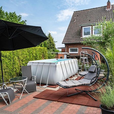 Ferienwohnung Am Elbstrom シュターデ エクステリア 写真